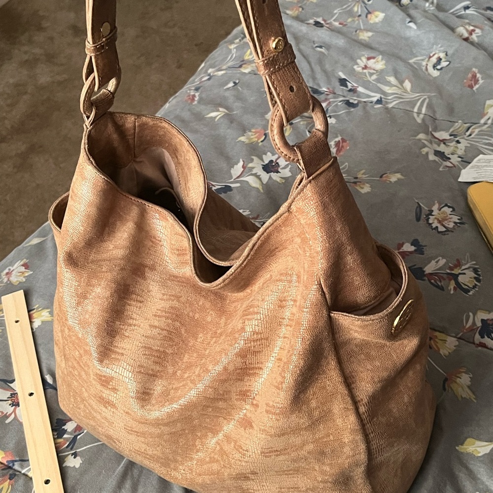 Tory Burch Tan/ gold Shoulder Bag